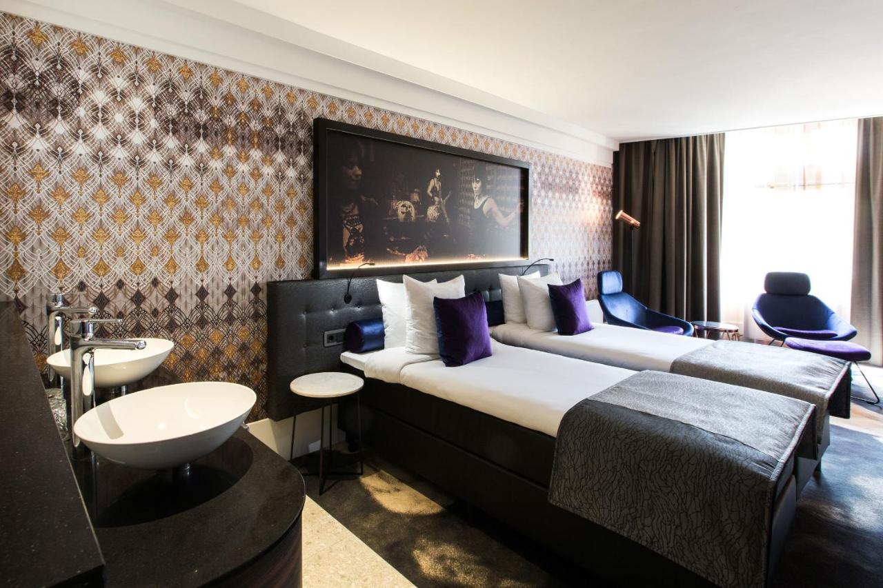 Clayton Hotel Amsterdam American Esterno foto